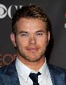 Kellan Lutz  People's Choice Awards 2010