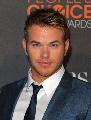 Kellan Lutz  People's Choice Awards 2010