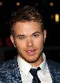 Kellan Lutz  People's Choice Awards 2010